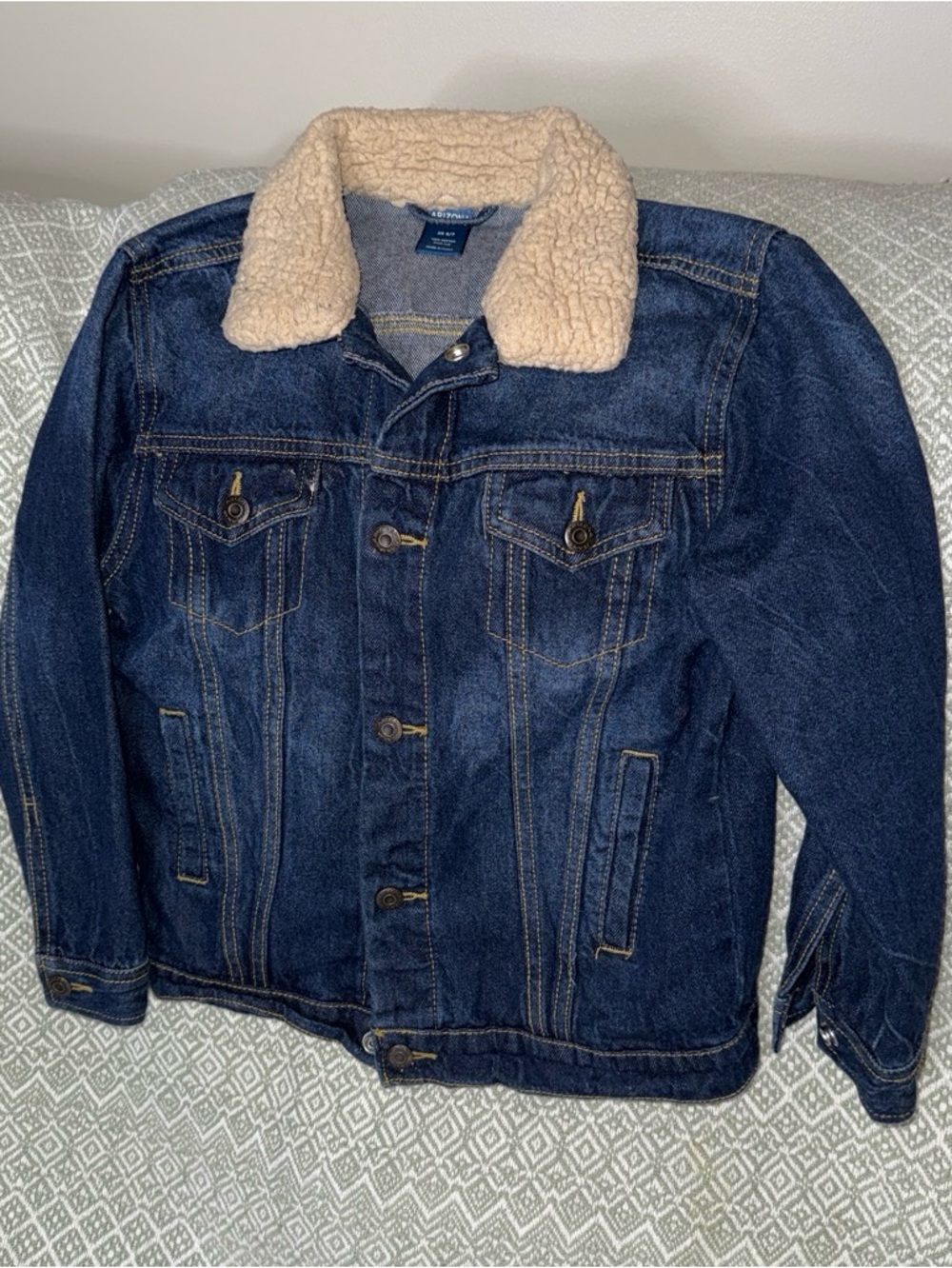 Arizona Jean Company Dark Blue Denim Sherpa-Lined Jacket with Cream Collar